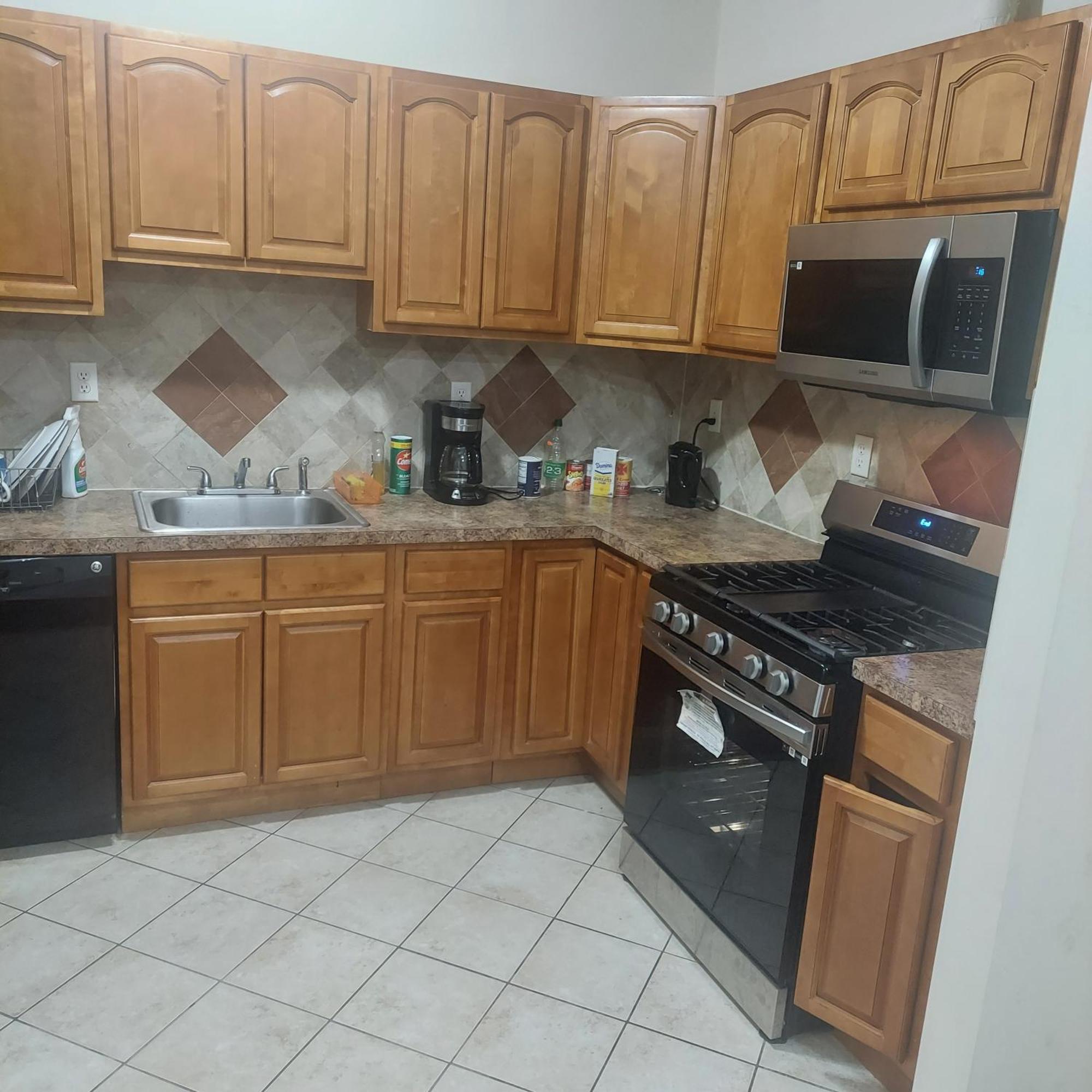 ג'רזי סיטי Deluxe Room E מראה חיצוני תמונה